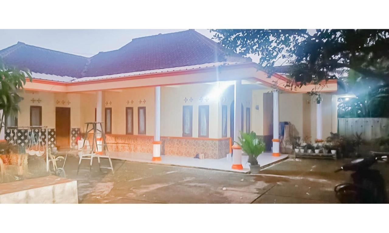 Homestay Bukit Pamoyanan 2 Redpartner Bukanagara Eksteriør bilde